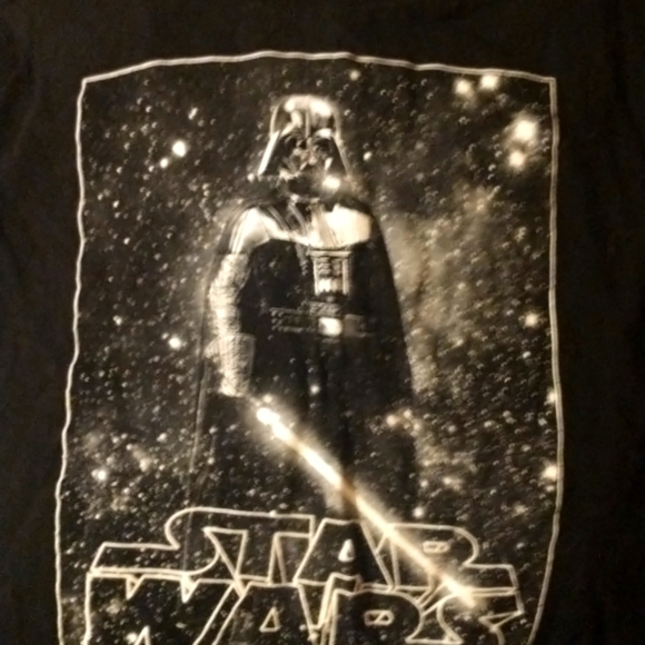 EUC! Lucasfilms Ltd Star Wars Darth Vader Light Saber Print T-shirt Size S - Picture 5 of 9
